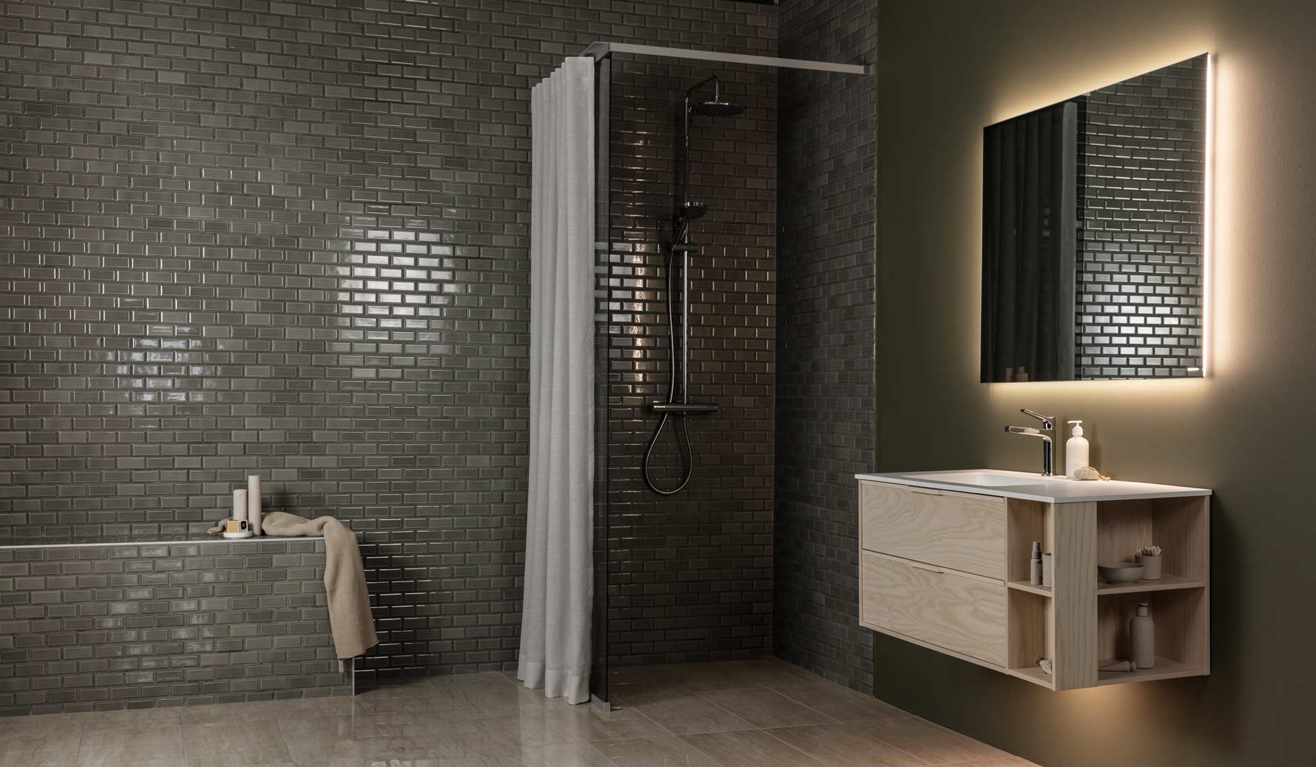 Svedbergs Bathroom - Langfoss