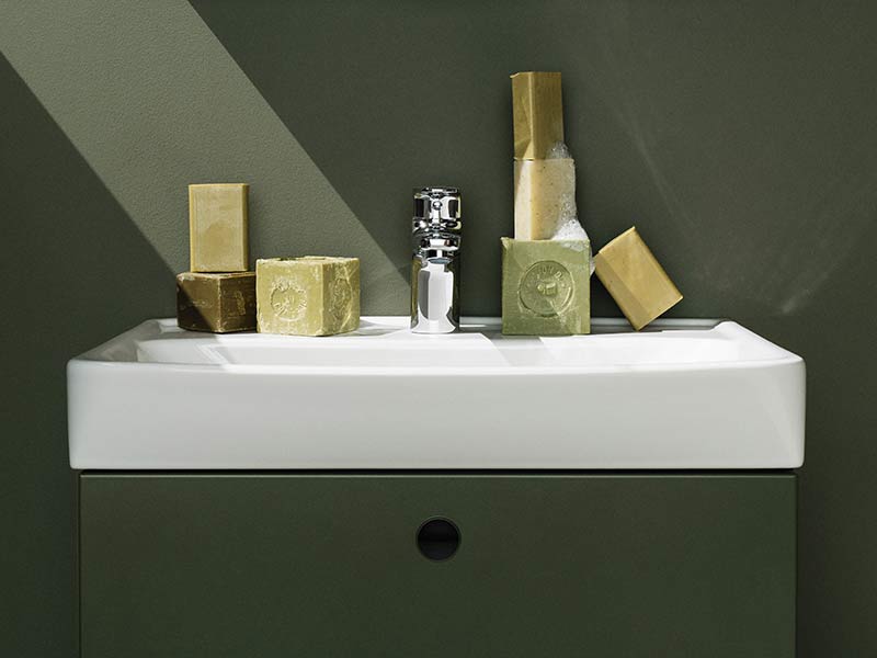 Svedbergs Bathroom - Intro
